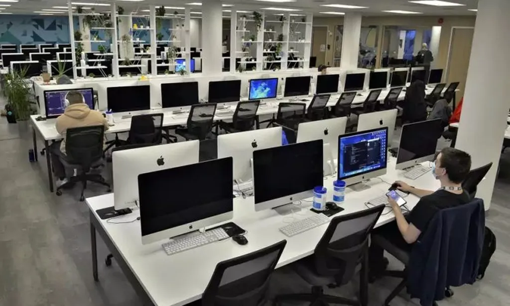 Principaux défis auxquels le secteur informatique sera confronté en 2025